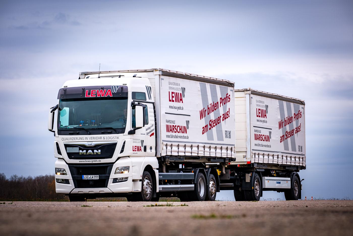 Führerschein Klasse C LKW Fahrschule Warschun